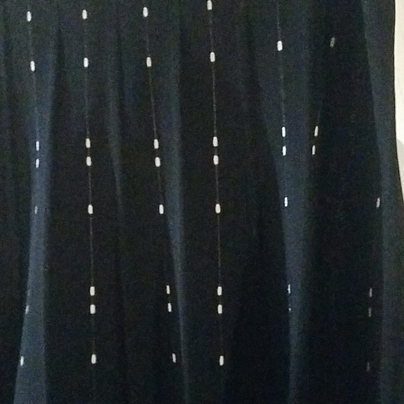 Knee length skirt - Picture 3 of 3